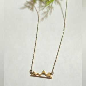 "Be Adventurers" Mountain Silhouette Gold Plated Pendant Necklace